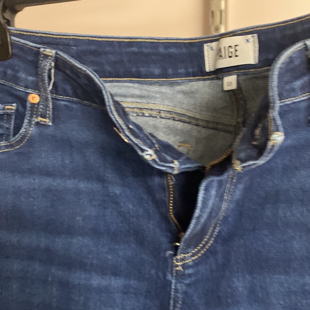Jeans - Picture 2 of 4